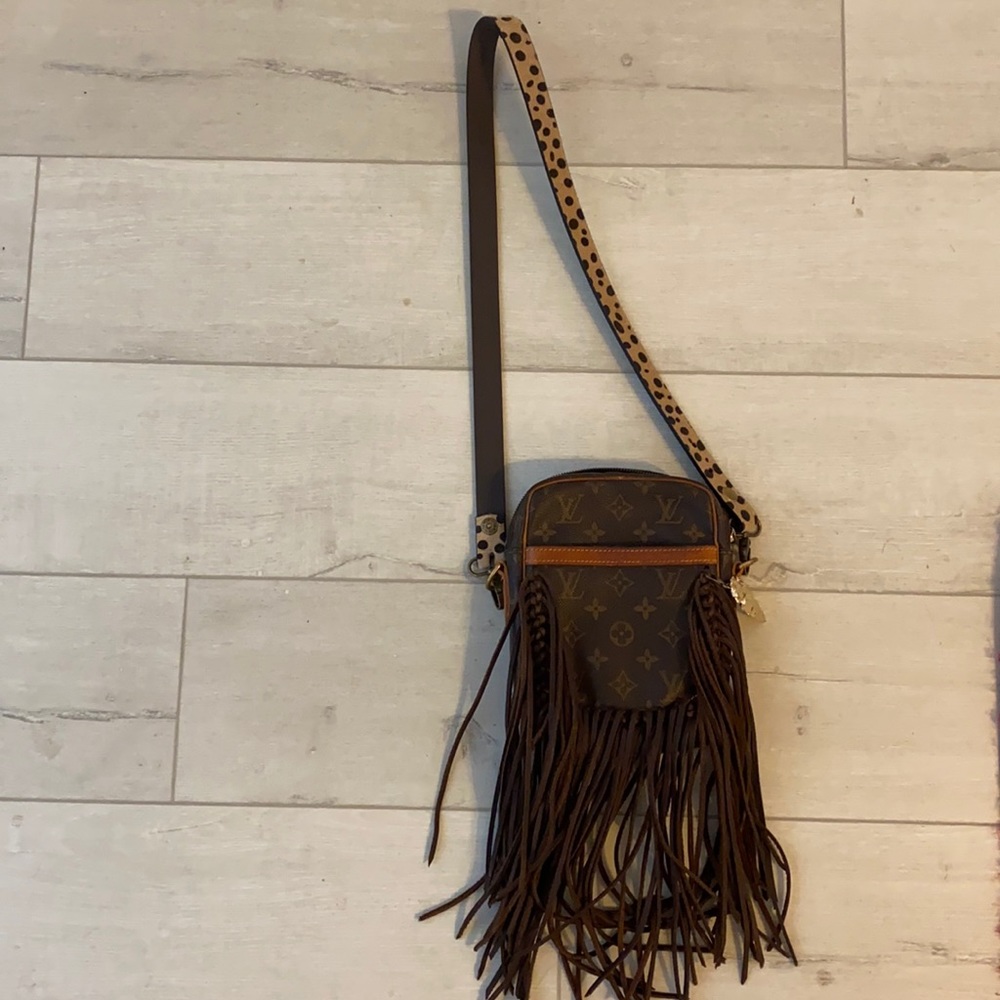 Louis Vuitton crossbody